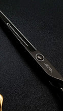 Load image into Gallery viewer, MidNight Black 7” VG10 Scissor
