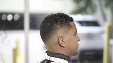 Cargar imagen en el visor de la galería, Cepillo de barbero moderno